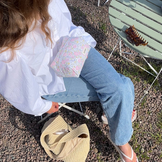 Upcycled Necessär - Loano