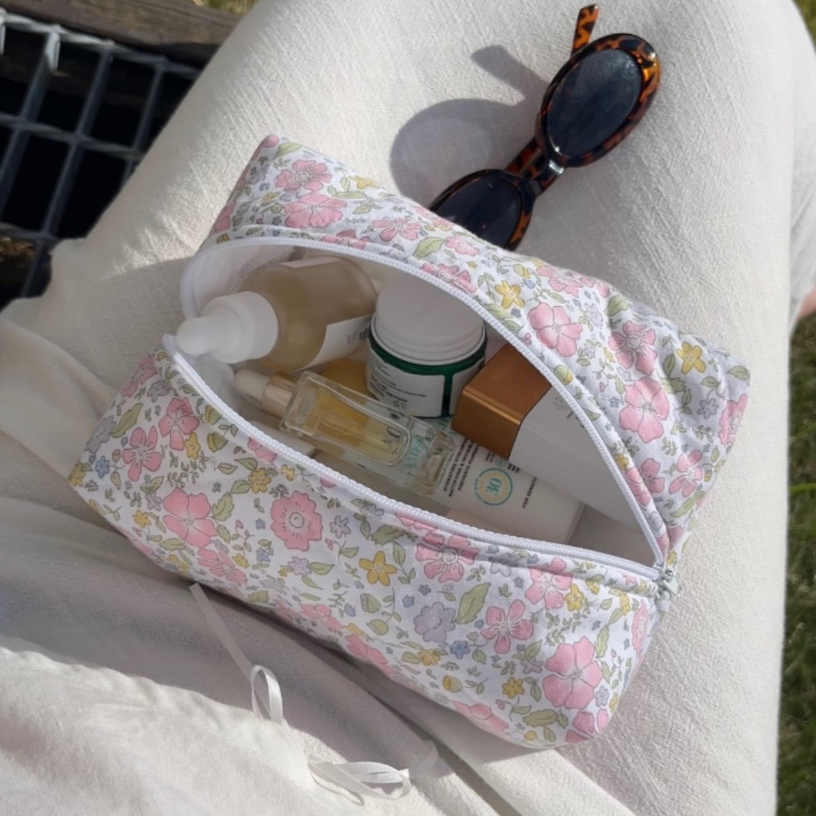 Upcycled Necessär - Loano